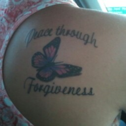 Laura Copenhaver Photo 18