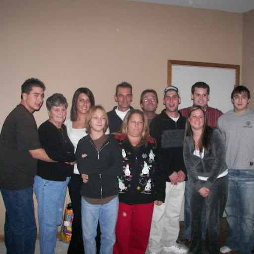 Jean Rowe Photo 13