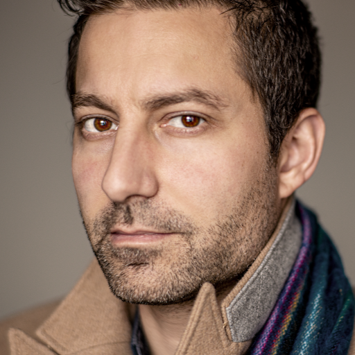 Richard Fleming Photo 15