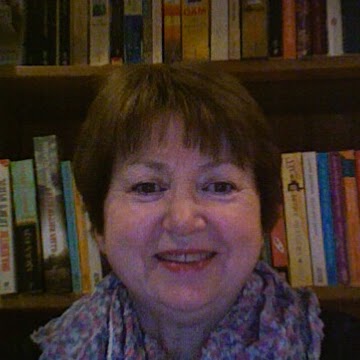 Geraldine Jones Photo 35