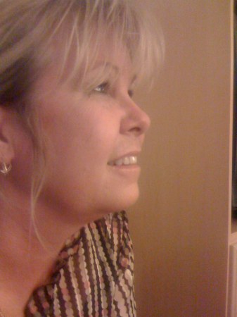 Debra Ellis Photo 38