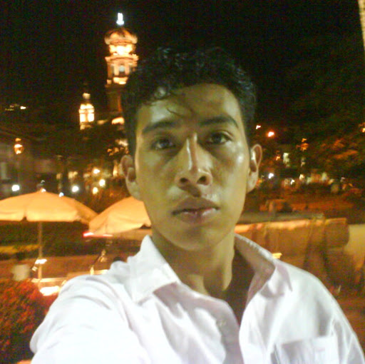 Eleazar Lopez Photo 8
