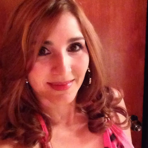 Reina Ramirez Photo 10