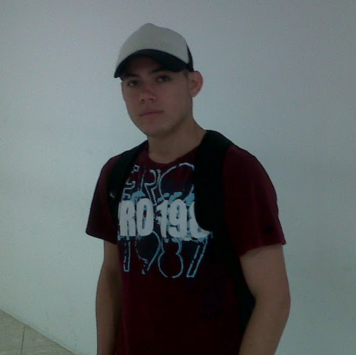 Alexander Torres Photo 39
