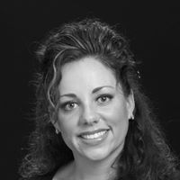 Suzanne Lancaster Photo 12
