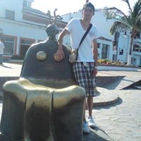 Eduardo Vega Photo 42