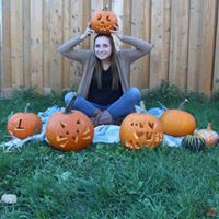 Meghan Harvey Photo 29