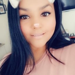Stephanie Nevarez Photo 9