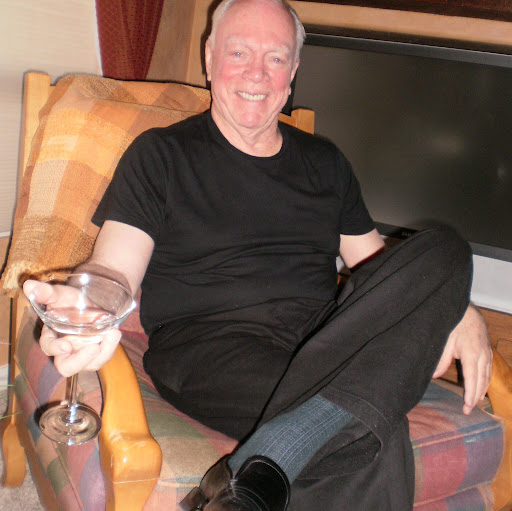 Roger Mann Photo 27