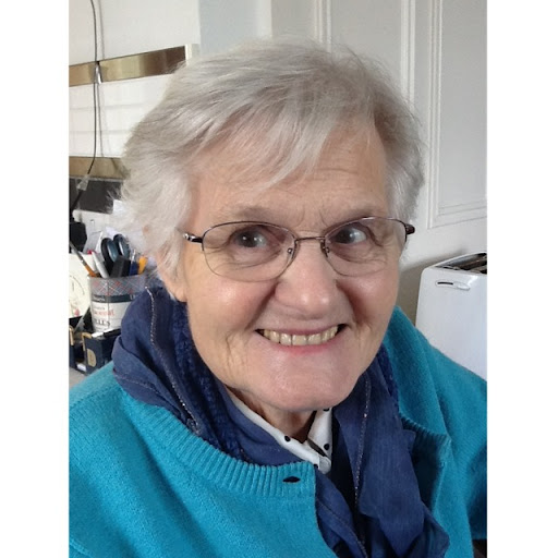 Ann Morris Photo 23