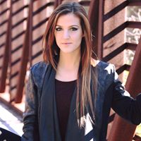 Samantha Huston Photo 14
