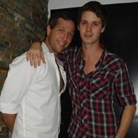 Alejandro Ruiz Photo 44