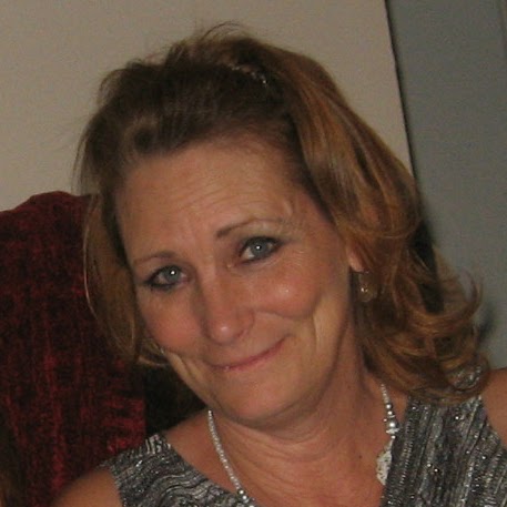 Rachel Ridge Photo 17