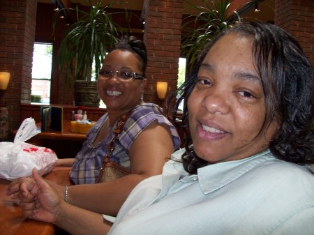 Brenda Phillips Photo 34