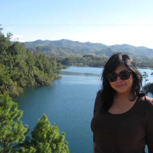 Ingrid Vazquez Photo 18