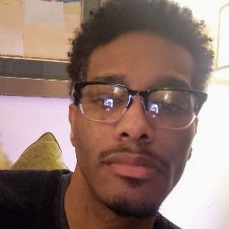 Roderick Thomas Photo 17