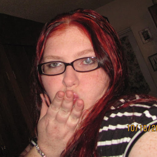 Nina Walker Photo 9