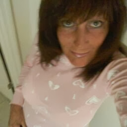 Julie Vanhoose Photo 17