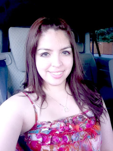 Perla Fuentes Photo 13