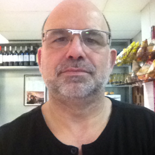 Emilio Martin Photo 27