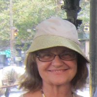 Laura Mchenry Photo 10
