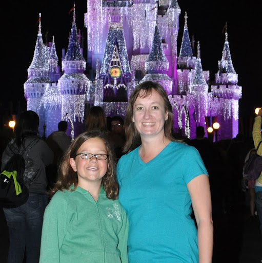 Amy Kearns Photo 20