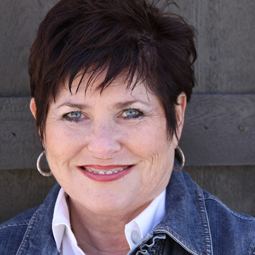 Debbie Irwin Photo 18