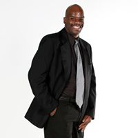 Derrick Collins Photo 37