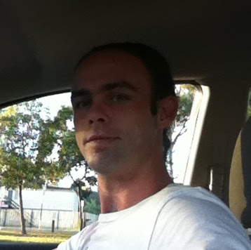 Julian Kelly Photo 29