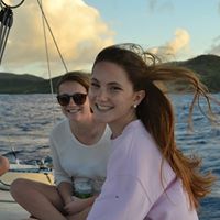 Ellie Young Photo 22