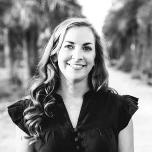Stephanie Harmon Photo 36