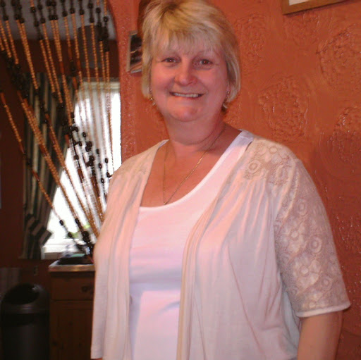 Pauline Smith Photo 5