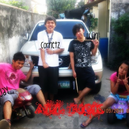 Ryan Cortez Photo 17