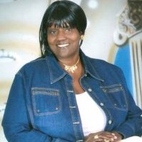 Laura Alston Photo 16