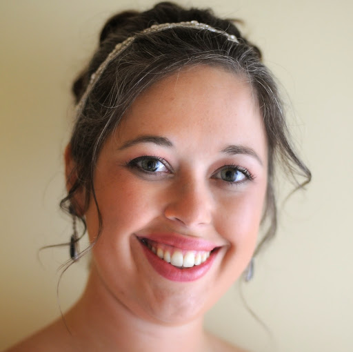 Julia Dodd Photo 11