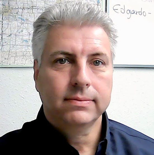 Erik Foreman Photo 5