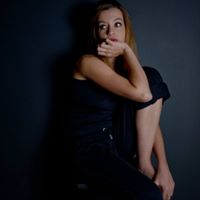 Stephanie Simon Photo 51
