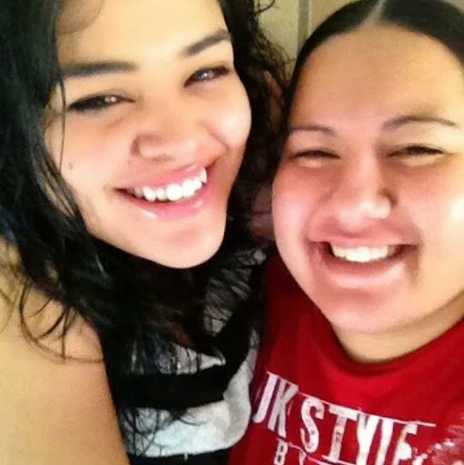 Yvette Gonzales Photo 18