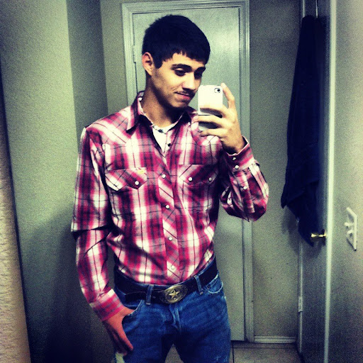 Gerardo Ramirez Photo 17