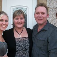 Debbie Singleton Photo 29