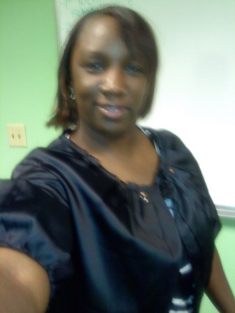 Gwendolyn Robinson Photo 15