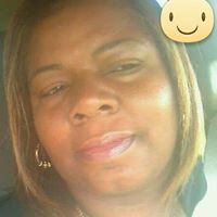 Gloria Perry Photo 5