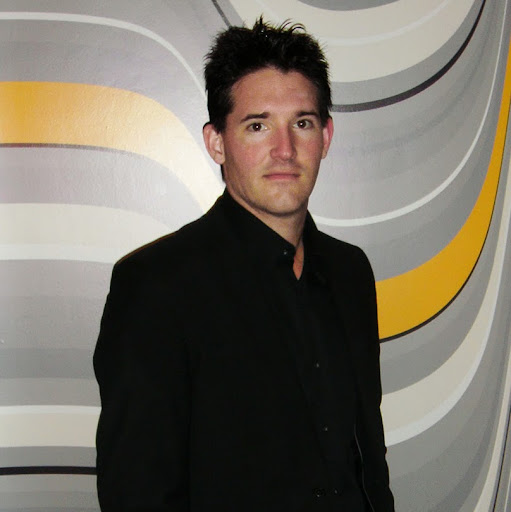 Jamie Hall Photo 22