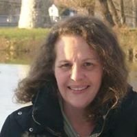 Cindy Richards Photo 14