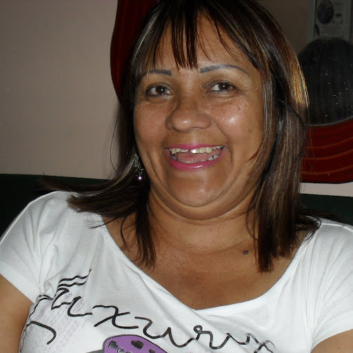 Elizabeth Aparicio Photo 6