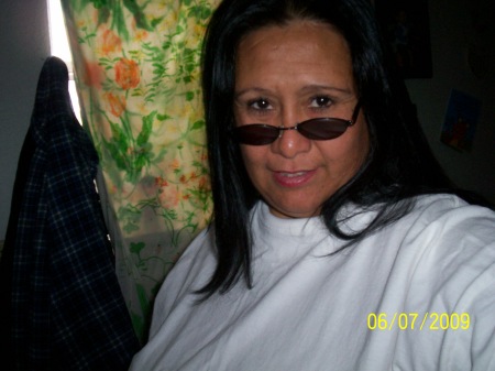 Isabel Diaz Photo 34