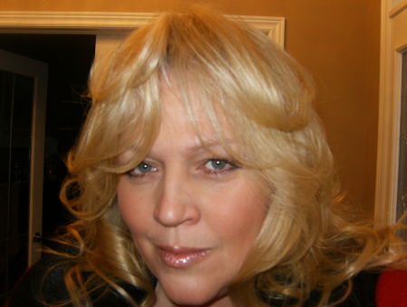 Carol Riley Photo 31