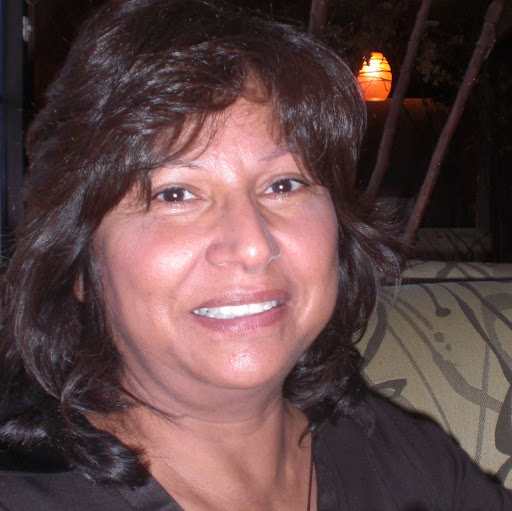 Maria Cook Photo 40
