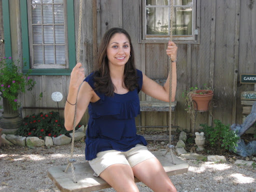 Adriana Mendoza Photo 14