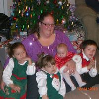 Pamela Mills Photo 39